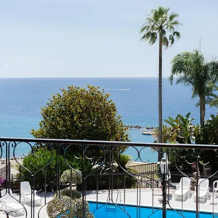 191b - Casa Con Piscina Vista Mare, 300m Dalla Apartament