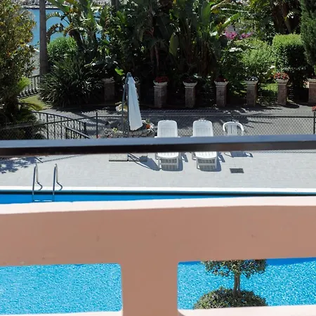 191b - Casa Con Piscina Vista Mare, 300m Dalla Ospedaletti
